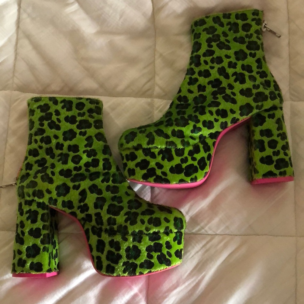 Dolls Kill Pouncin’ Around Platform Boots/ Heels